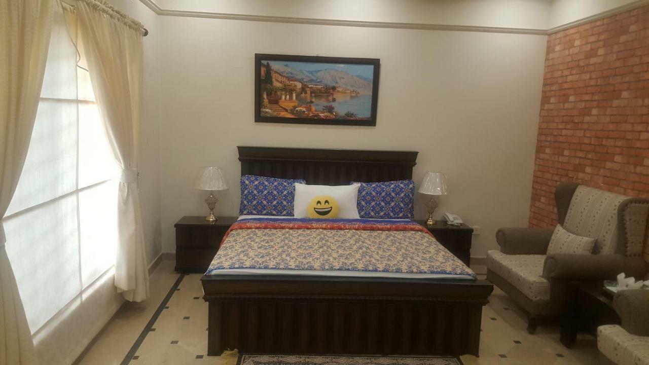Mulberry Residence Islamabad Exterior foto