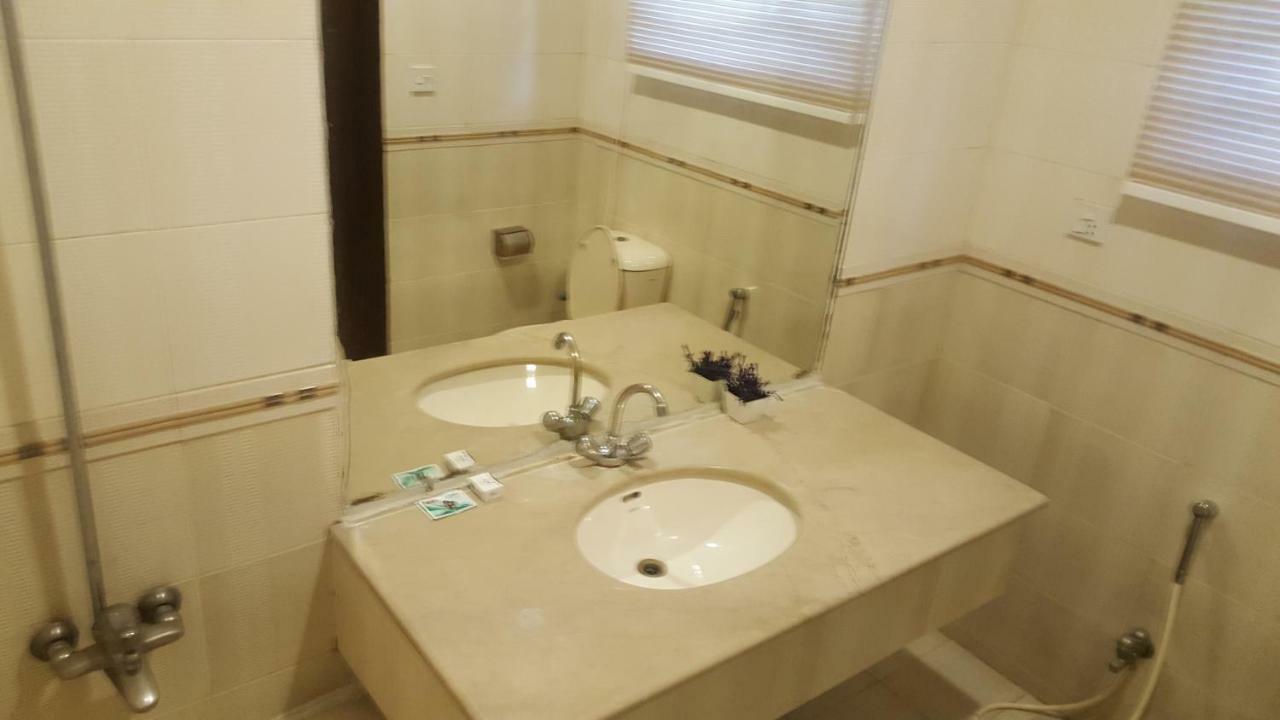 Mulberry Residence Islamabad Exterior foto